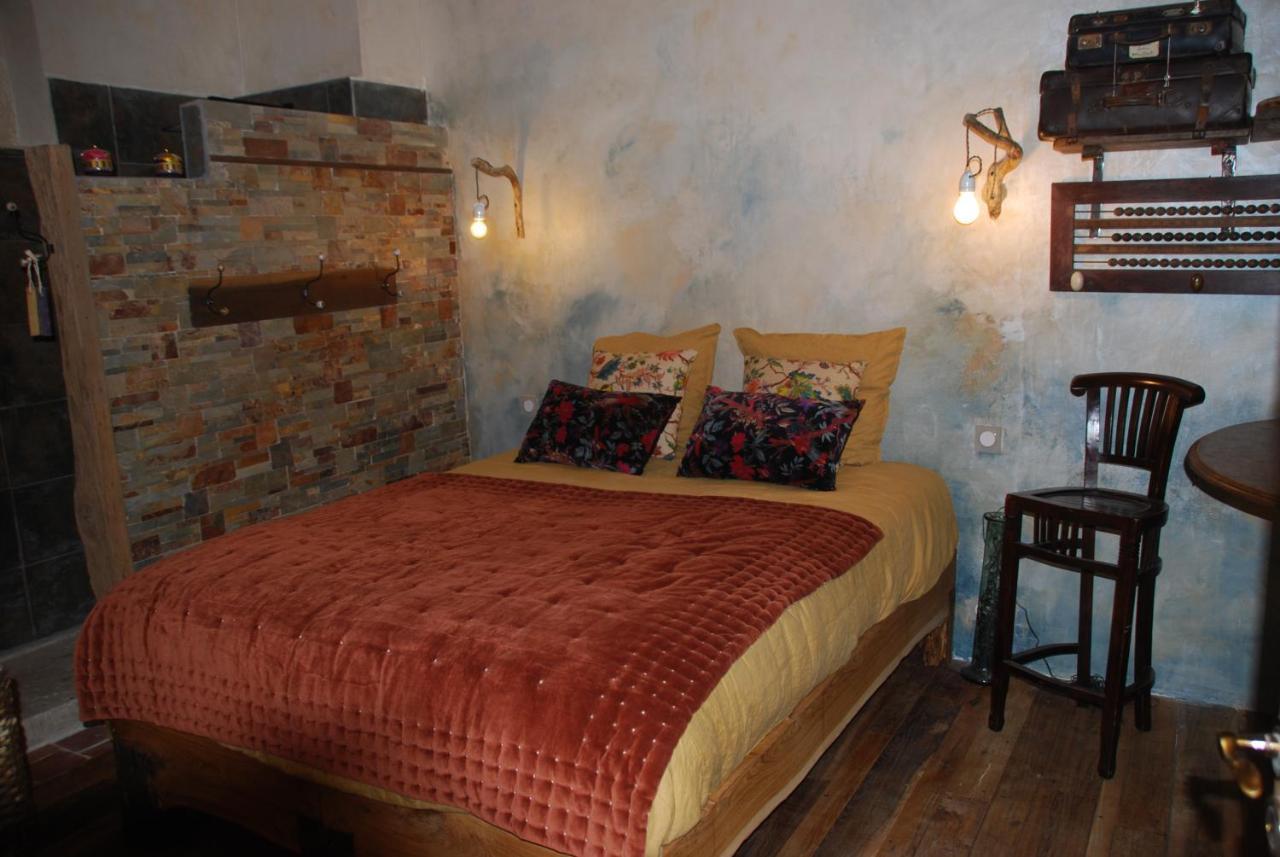 Maison D'Hotes Ainsi Soie T-Il Combovin Buitenkant foto