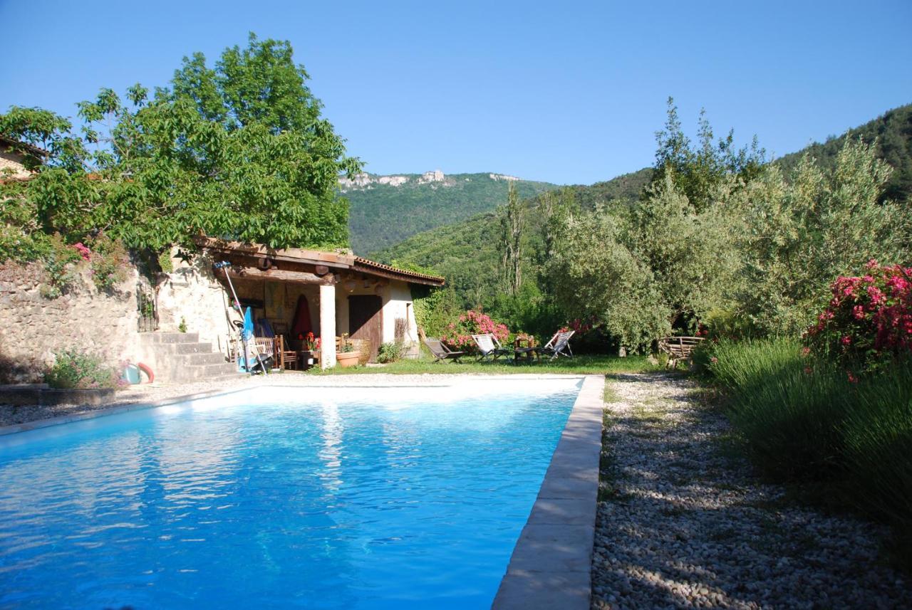 Maison D'Hotes Ainsi Soie T-Il Combovin Buitenkant foto